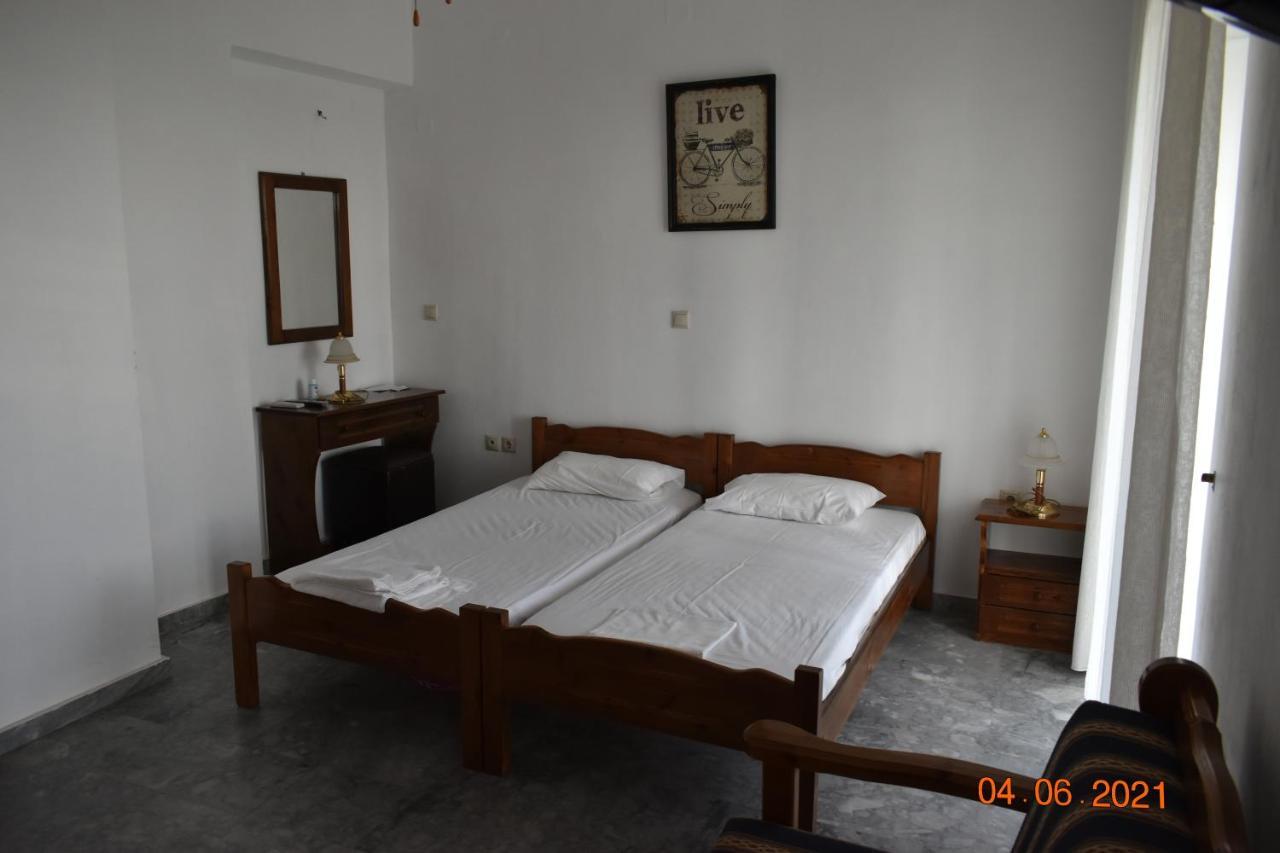 Ouranias Studios Kardhamili Bagian luar foto
